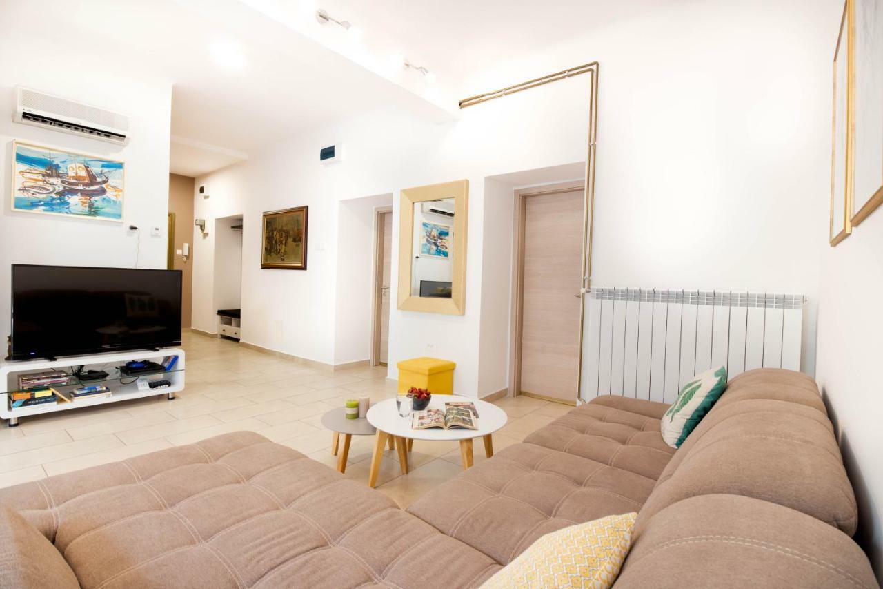 Heart Of Rijeka - Modern And Cozy Apartment 75M2, 5Th Floor 외부 사진